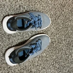 Under Armour Kids Blue and White Knit Running Sneakers